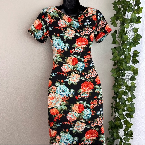 Floral Bodycon Orange and Black Midi Dress - Picture 3 of 8